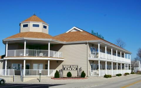 West Bank Inn Celina Kültér fotó